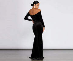 Ida Velvet Stylish Formal Gown