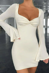 Twisted-Front Flares Sleeve Pack Hip Dress