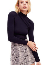 Tops Street Knitted Solid Back Ladies T-Shirt