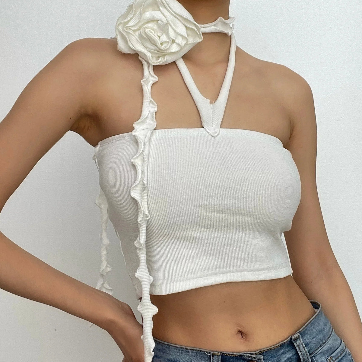 Sleeveless Solid Halter Flower Applique Backless Crop Top