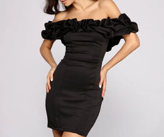 Kiari Formal Off Charming The Shoulder Ruffled Dress