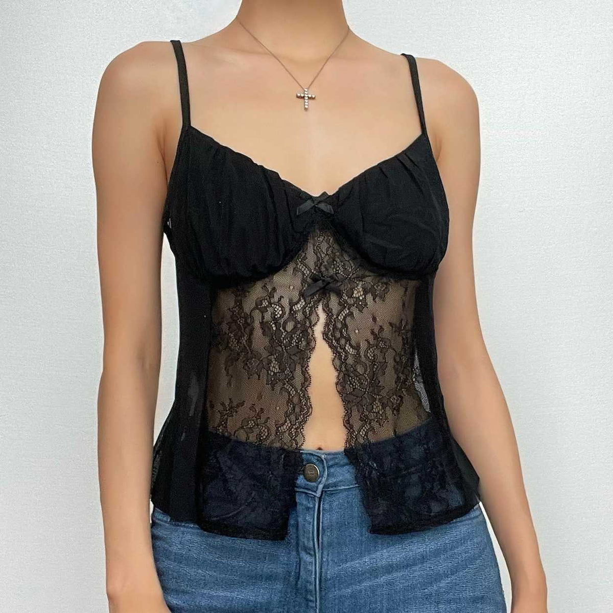 Lace Patchwork Ruched Solid V Neck Slit Cami Crop Top